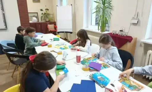 Zdjęcie do Trzecie spotkanie &bdquo;Książka inaczej&rdquo; &ndash; warsztaty plastyczno-literackie